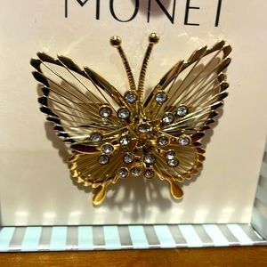 Monet Butterfly pin…it’s a beauty!..